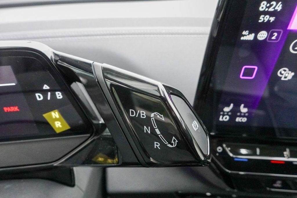 new 2025 Volkswagen ID.4 car, priced at $40,636