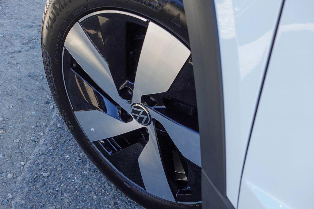 new 2025 Volkswagen Taos car, priced at $26,295