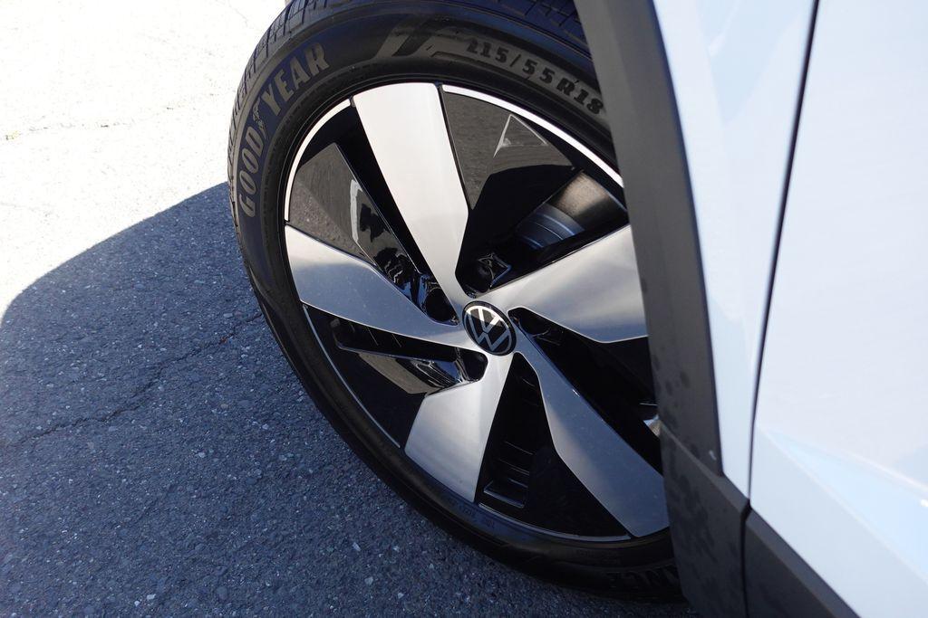 new 2025 Volkswagen Taos car, priced at $27,466