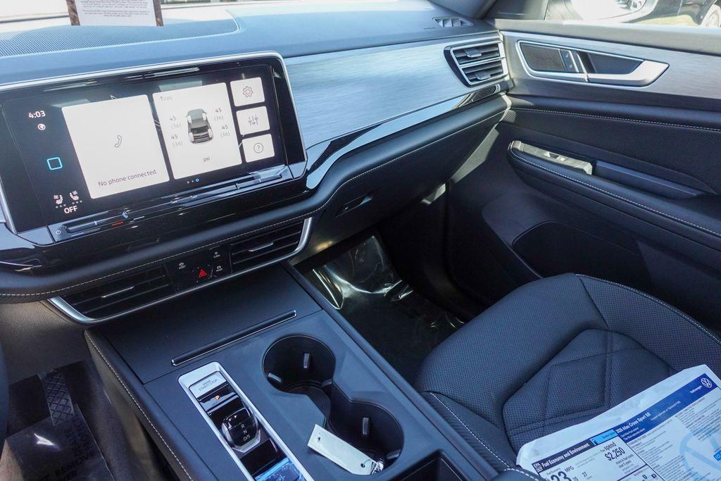 new 2026 Volkswagen Atlas Cross Sport car, priced at $38,693
