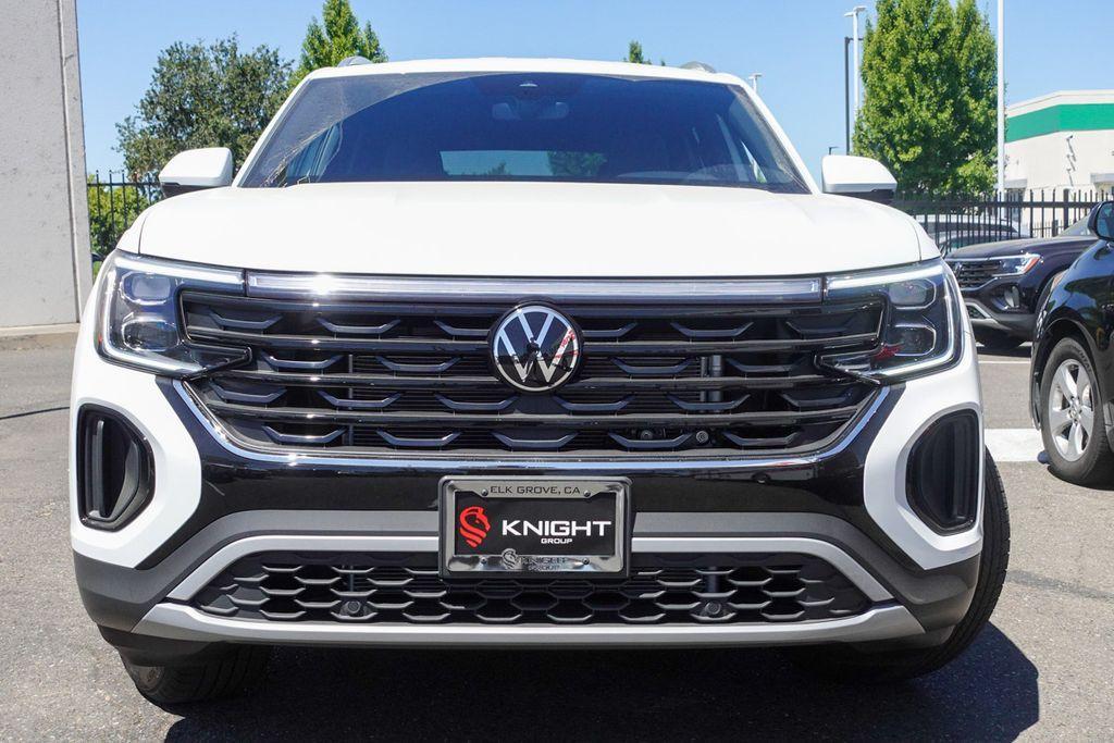 new 2025 Volkswagen Atlas Cross Sport car, priced at $33,671