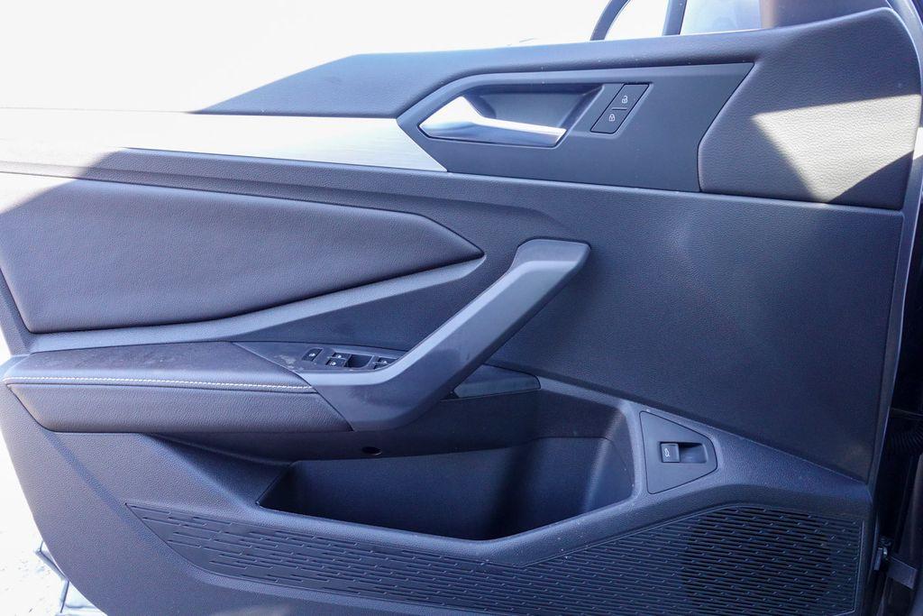 new 2025 Volkswagen Jetta car, priced at $21,070