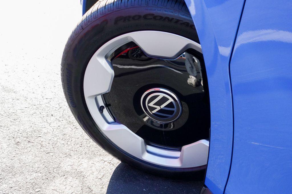 new 2025 Volkswagen ID. Buzz car, priced at $55,110