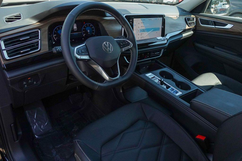 new 2026 Volkswagen Atlas car, priced at $41,981