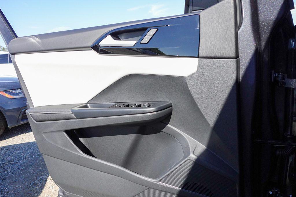 new 2025 Volkswagen Taos car, priced at $26,295