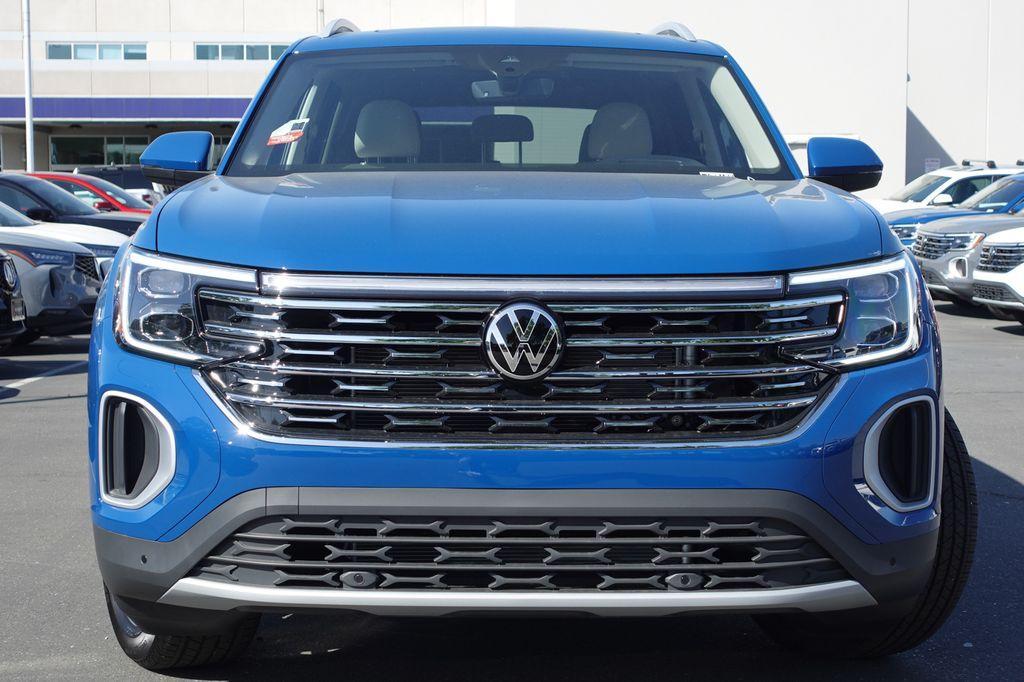 new 2025 Volkswagen Atlas car, priced at $46,817
