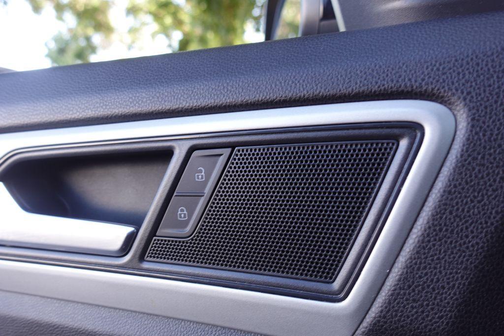 used 2021 Volkswagen Atlas Cross Sport car, priced at $21,277