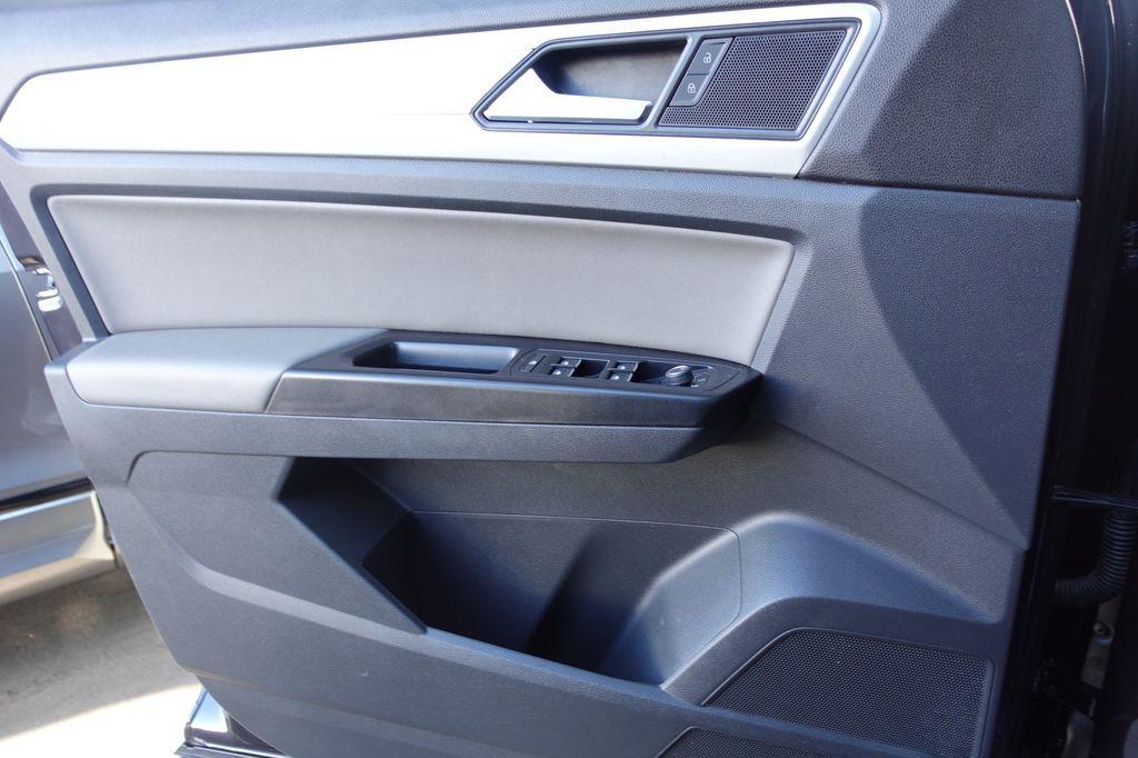 used 2021 Volkswagen Atlas Cross Sport car, priced at $21,277