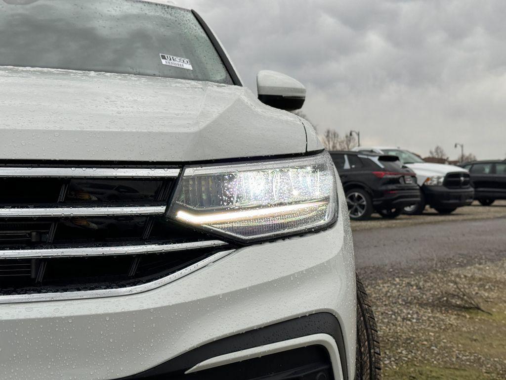 new 2024 Volkswagen Tiguan car, priced at $31,161