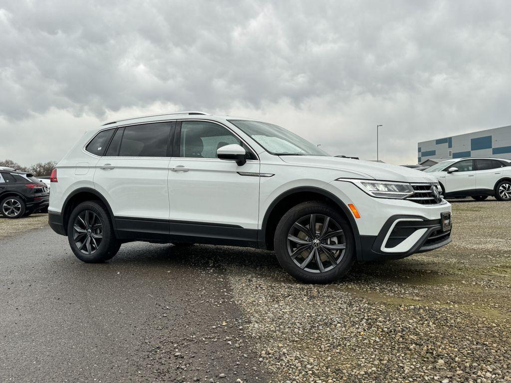 new 2024 Volkswagen Tiguan car, priced at $31,161