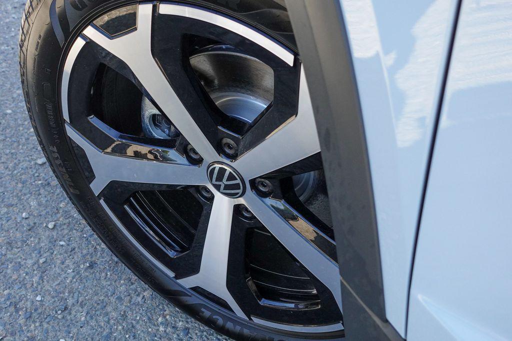 new 2025 Volkswagen Taos car, priced at $36,763