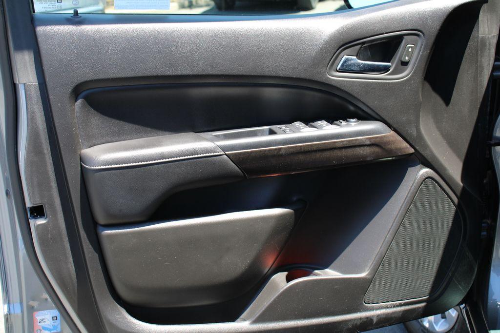 used 2019 GMC Canyon car, priced at $34,998