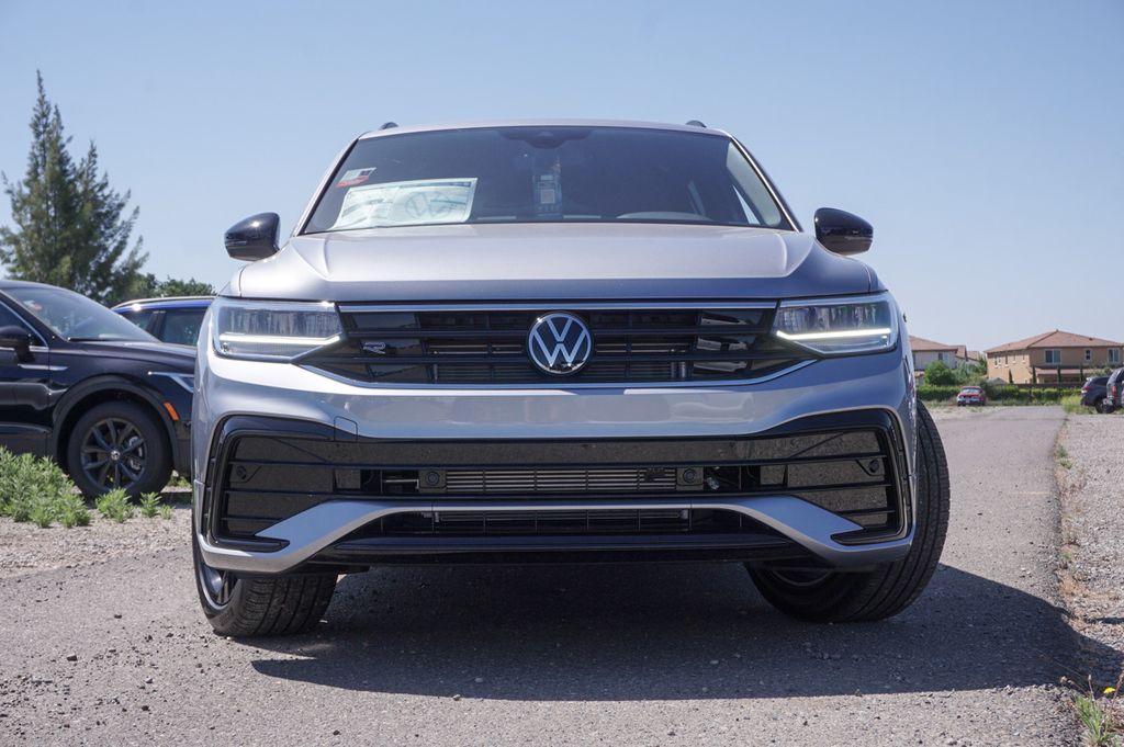 new 2024 Volkswagen Tiguan car, priced at $32,880