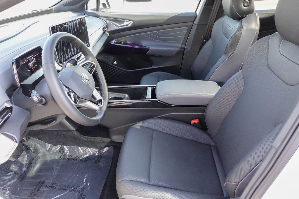 new 2025 Volkswagen ID.4 car, priced at $45,283