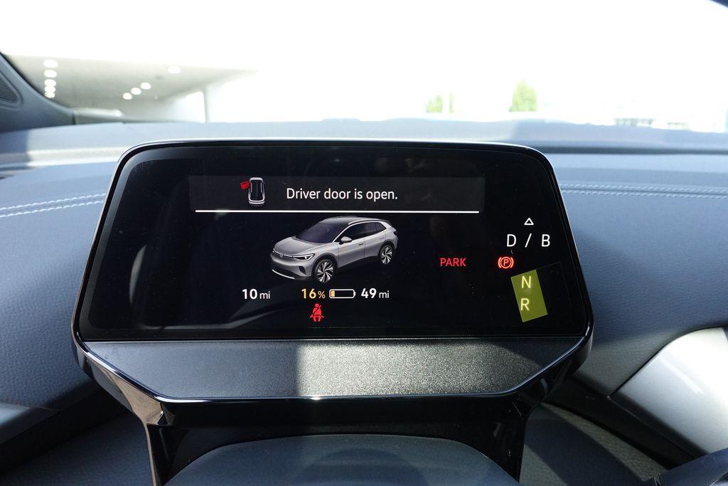 new 2025 Volkswagen ID.4 car, priced at $45,283
