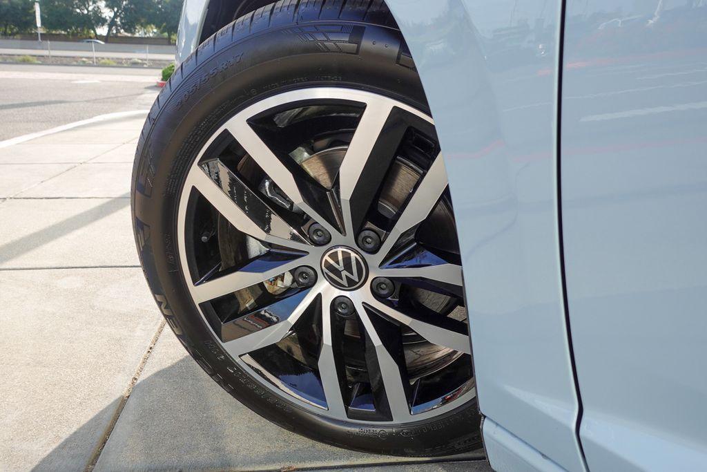 new 2025 Volkswagen Jetta car, priced at $25,417