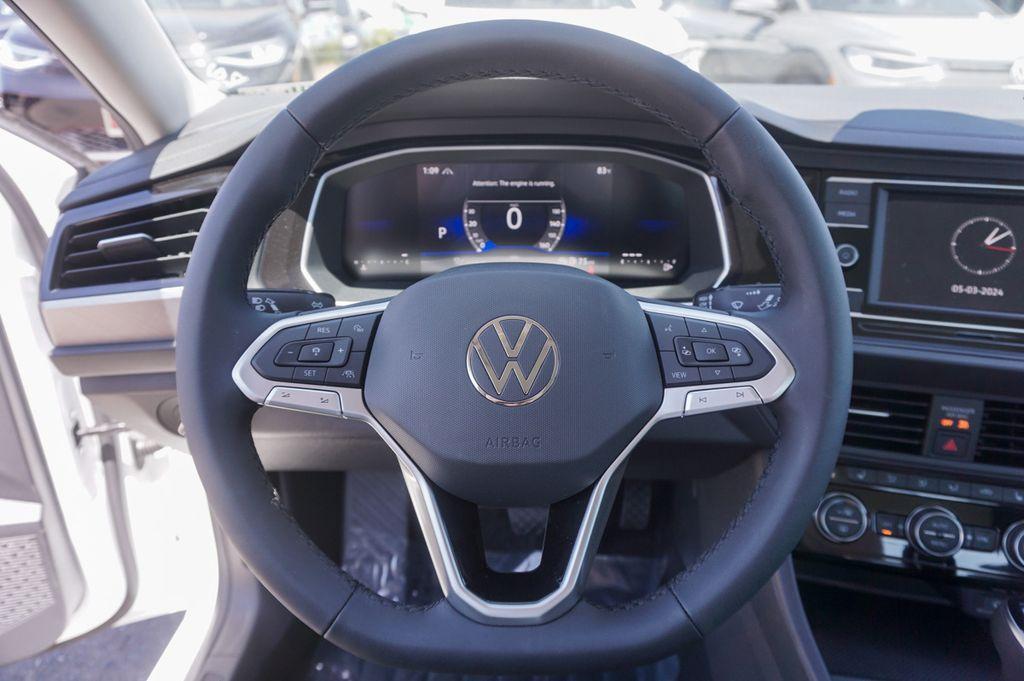 new 2024 Volkswagen Jetta car, priced at $25,748
