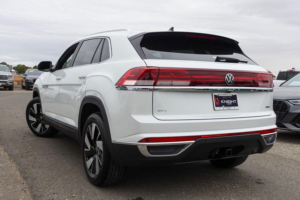 new 2026 Volkswagen Atlas Cross Sport car, priced at $49,361