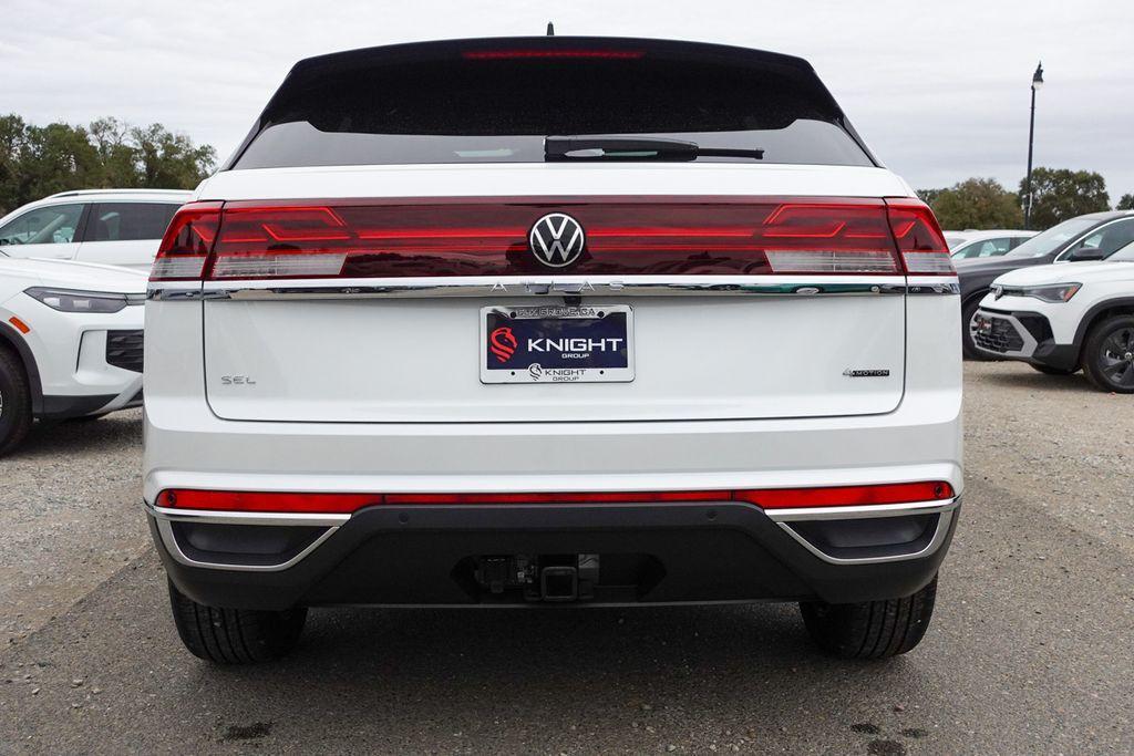 new 2026 Volkswagen Atlas Cross Sport car, priced at $49,361
