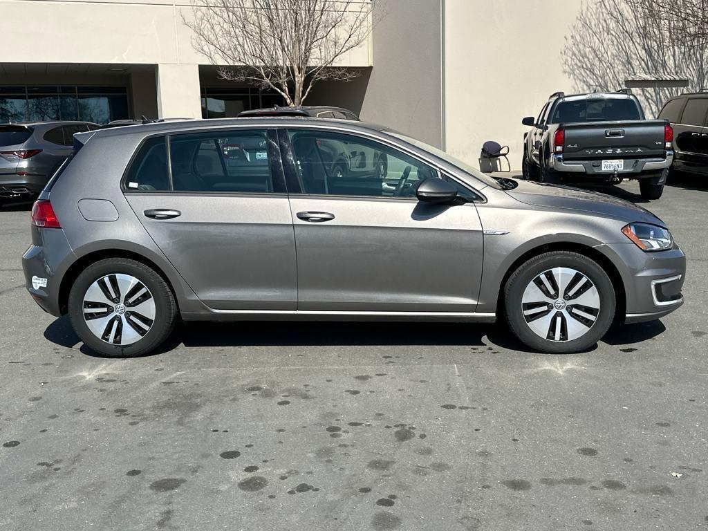 used 2016 Volkswagen e-Golf car, priced at $9,799