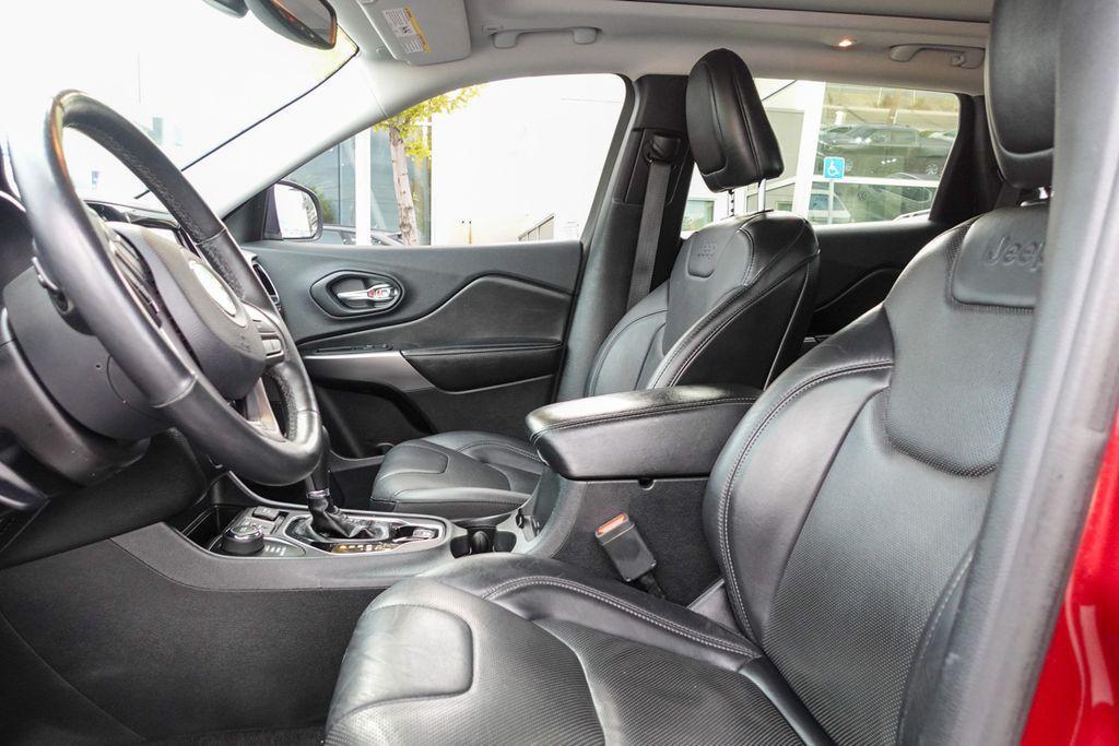 used 2019 Jeep Cherokee car, priced at $9,975