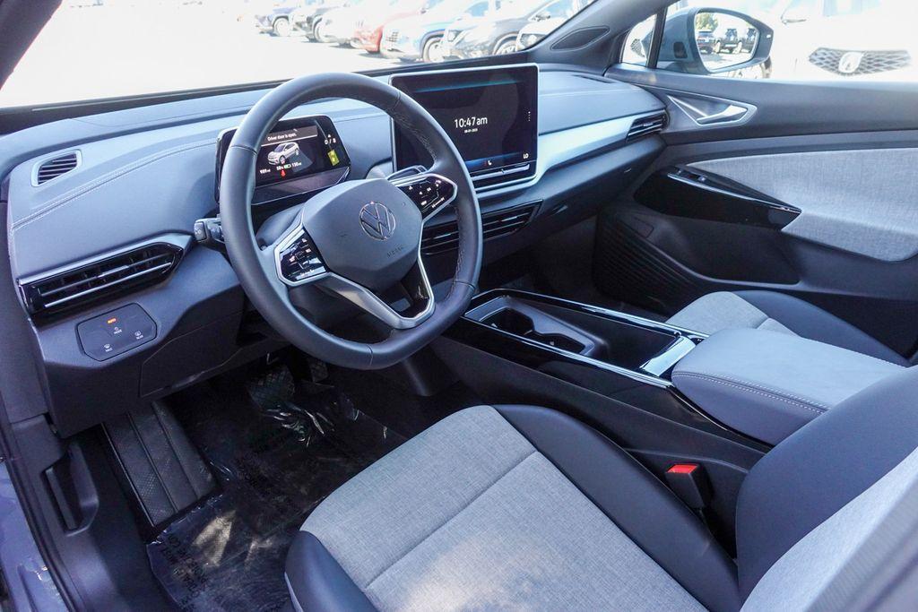 used 2025 Volkswagen ID.4 car, priced at $38,687