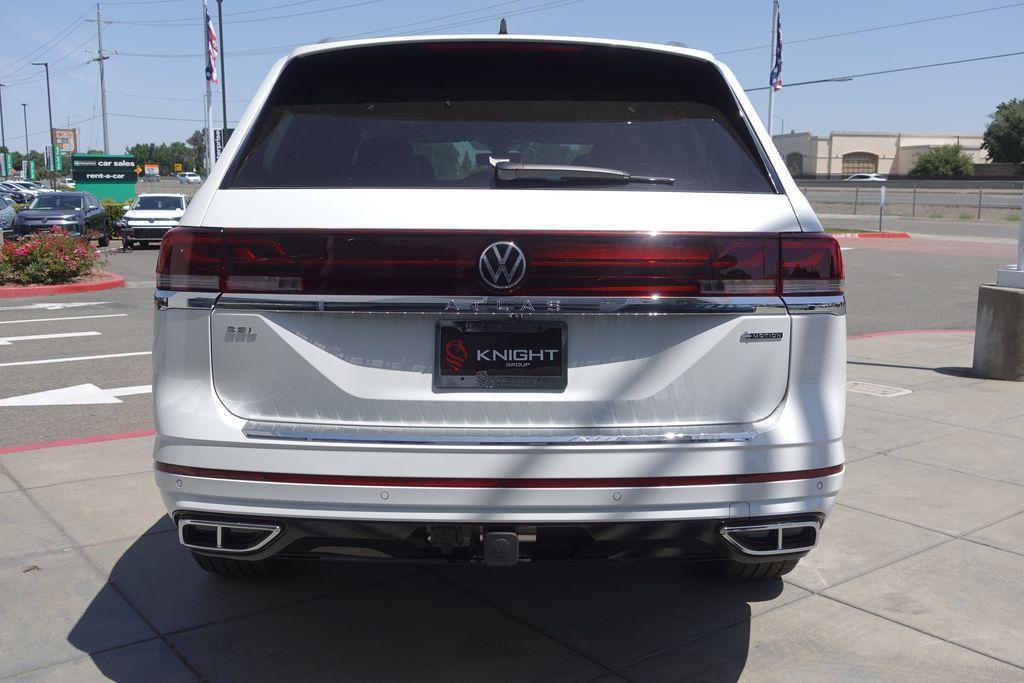 new 2025 Volkswagen Atlas car, priced at $52,691
