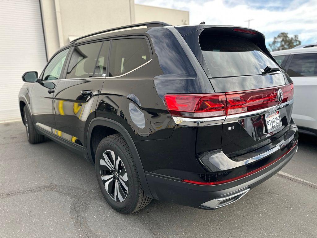 used 2025 Volkswagen Atlas car, priced at $33,798