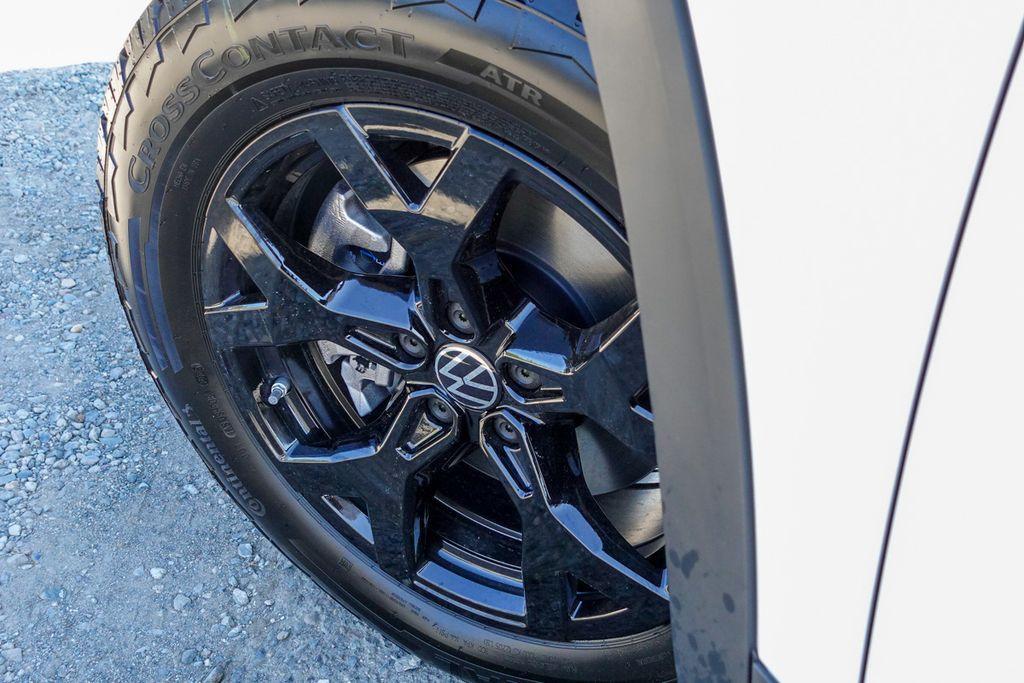 new 2026 Volkswagen Atlas car, priced at $46,565