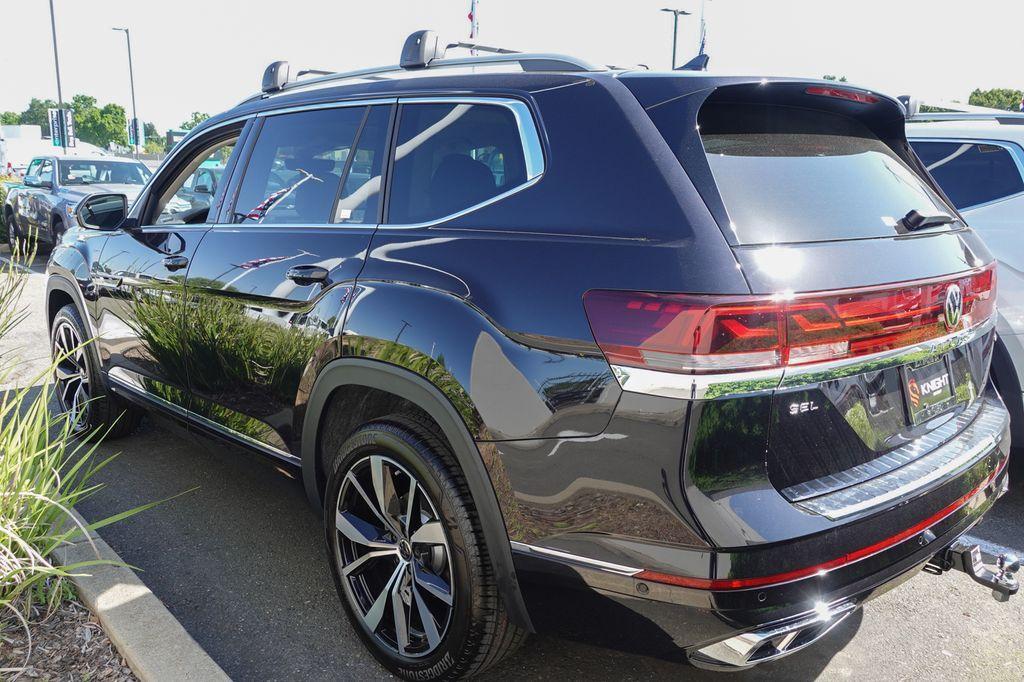 new 2025 Volkswagen Atlas car, priced at $52,632