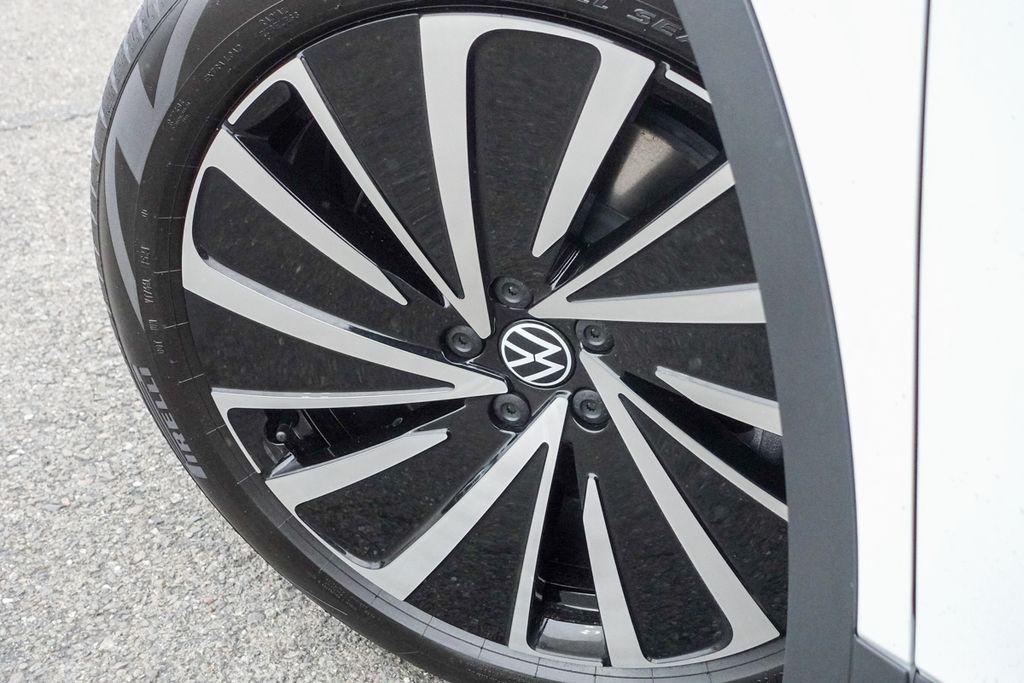 new 2025 Volkswagen ID.4 car, priced at $44,411