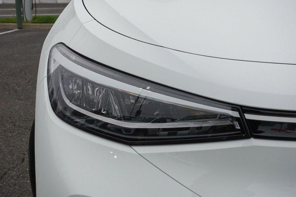 new 2025 Volkswagen ID.4 car, priced at $44,411