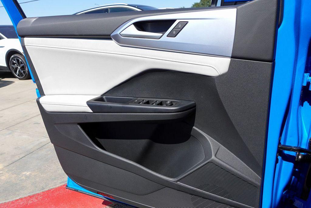 new 2025 Volkswagen Taos car, priced at $30,093