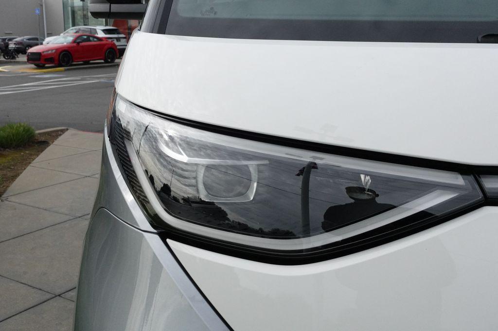 new 2025 Volkswagen ID. Buzz car, priced at $70,093