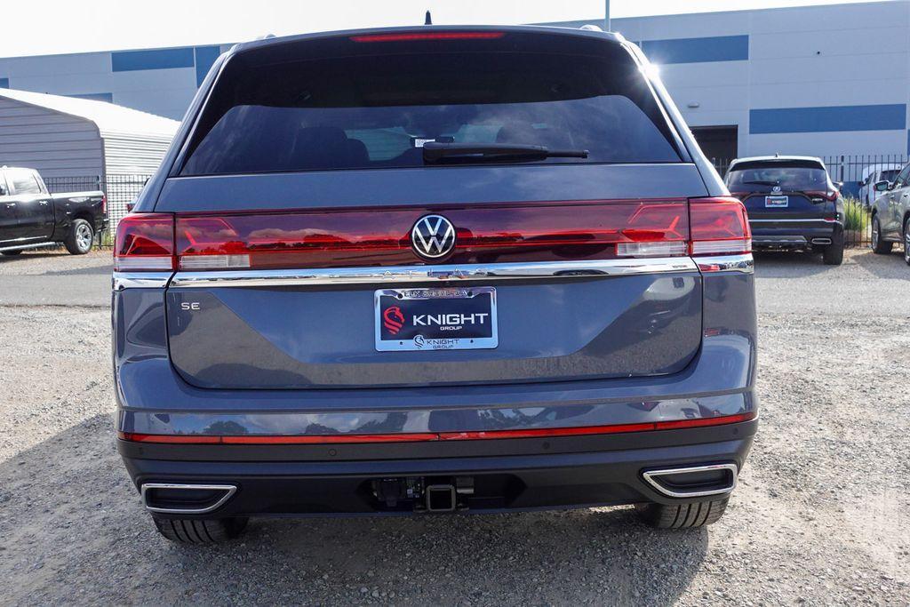 new 2026 Volkswagen Atlas car, priced at $41,154