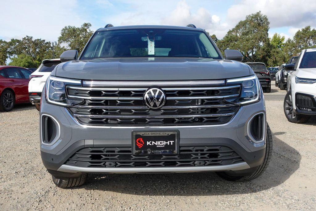 new 2026 Volkswagen Atlas car, priced at $41,154