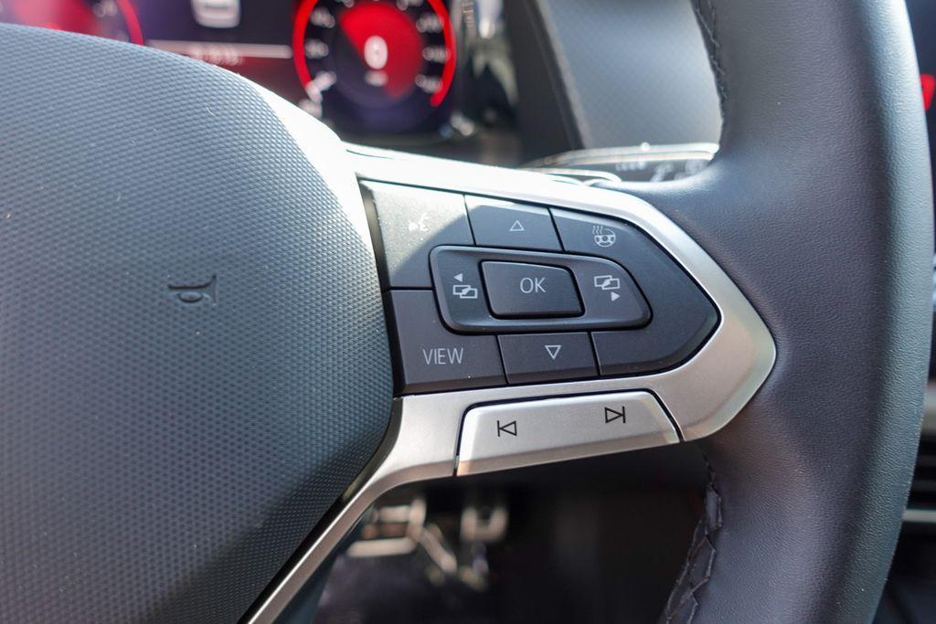 new 2025 Volkswagen Atlas car, priced at $40,260