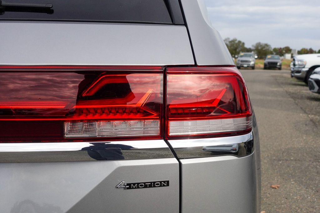 new 2026 Volkswagen Atlas car, priced at $42,524