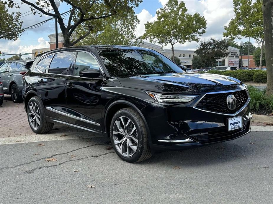 used 2022 Acura MDX car, priced at $38,997