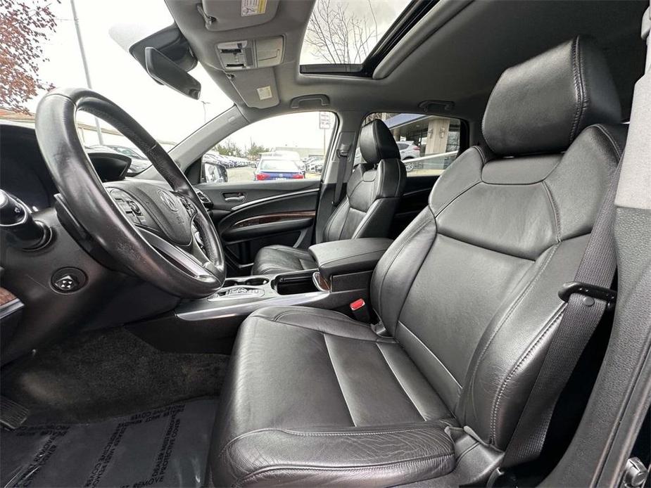 used 2019 Acura MDX car, priced at $25,350