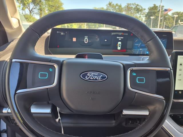 new 2025 Ford Expedition car, priced at $73,894