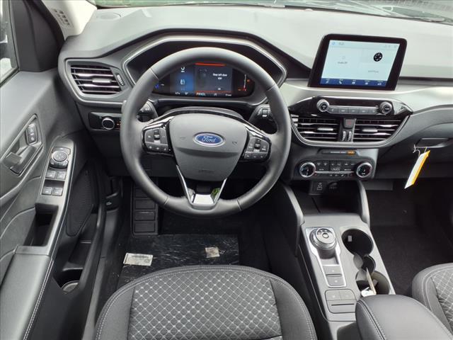new 2025 Ford Escape car, priced at $27,100