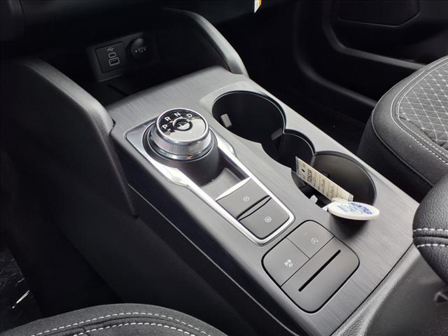 new 2025 Ford Escape car, priced at $27,100