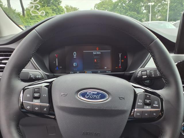 new 2025 Ford Escape car, priced at $27,100