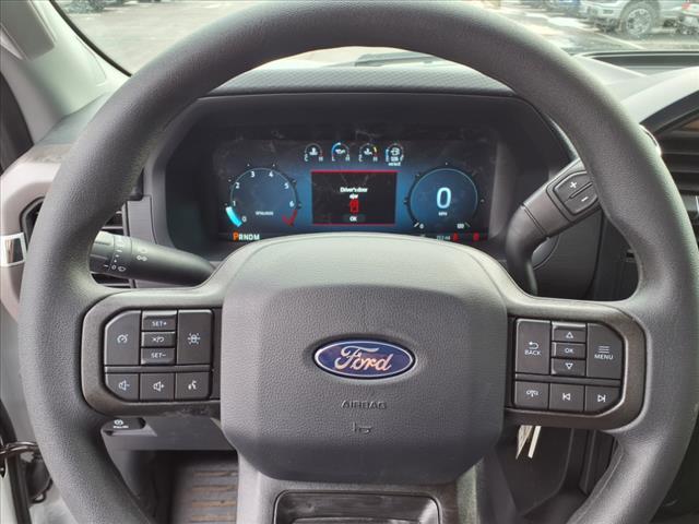 new 2025 Ford F-150 car, priced at $40,438