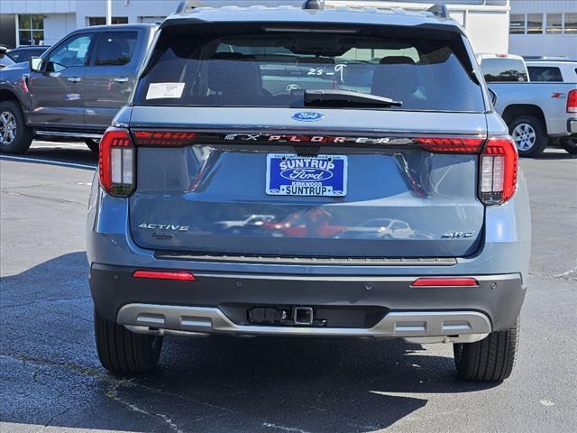 new 2025 Ford Explorer car, priced at $45,774