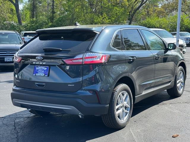 new 2024 Ford Edge car, priced at $41,804