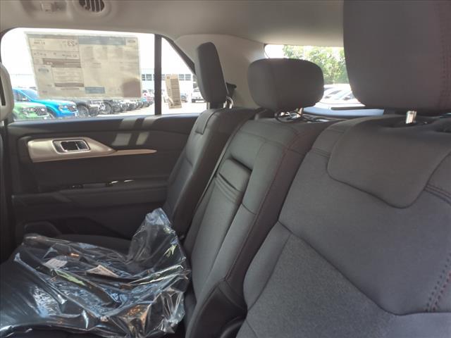 new 2025 Ford Explorer car, priced at $38,885