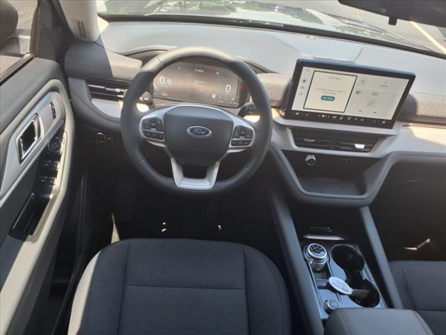 new 2025 Ford Explorer car, priced at $38,885