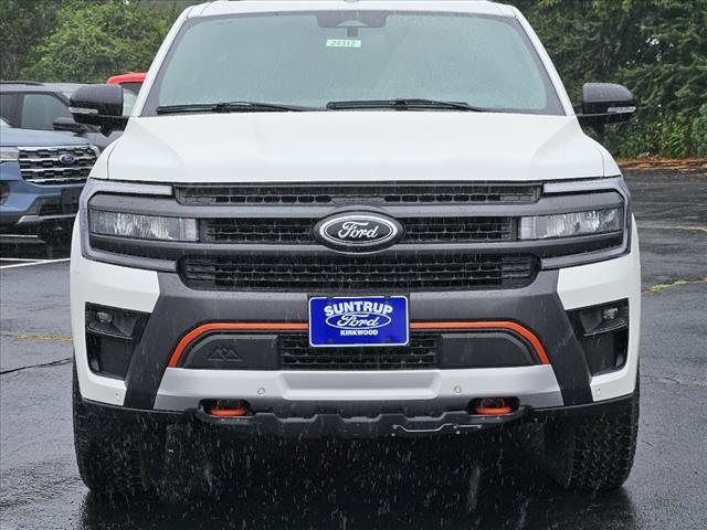 new 2024 Ford Expedition car, priced at $74,056